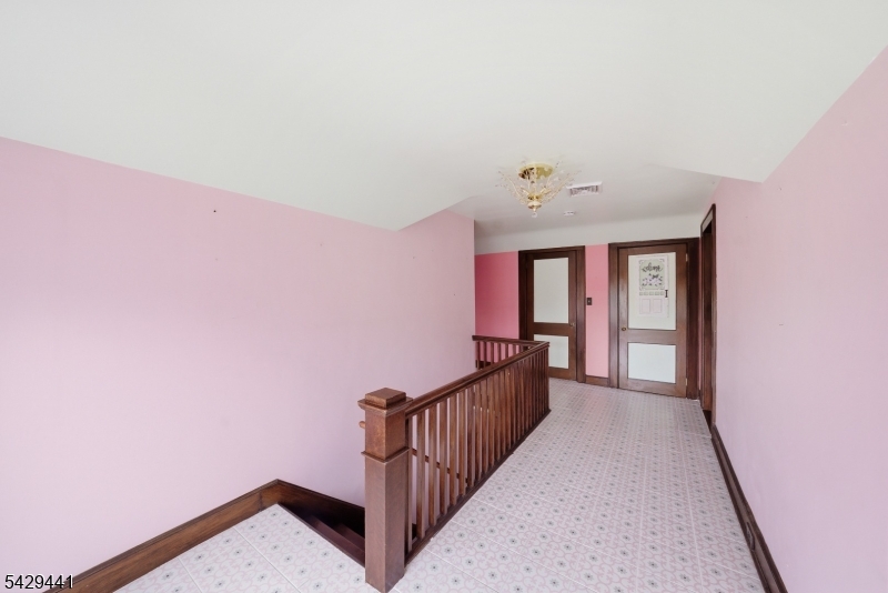 748 Livingston Road Elizabeth, NJ 07208 - Photo 32 of 45