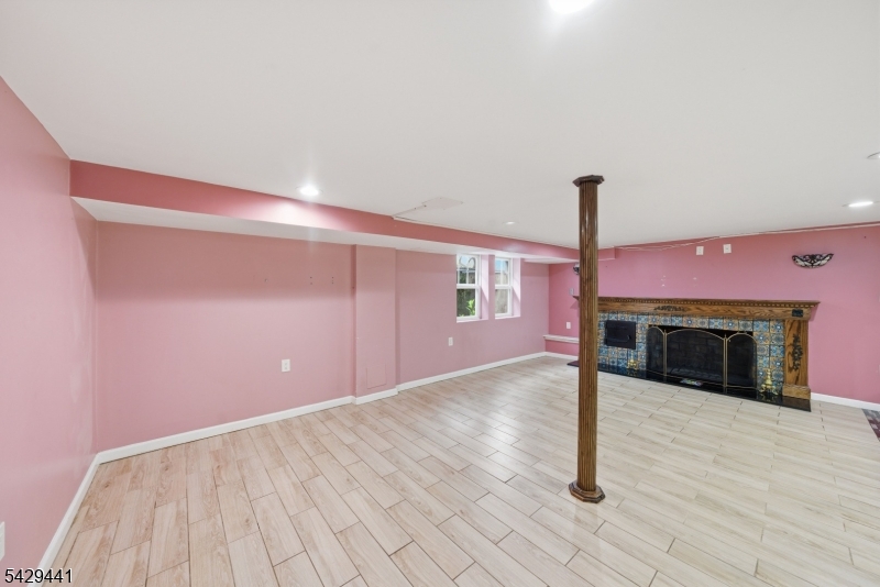 748 Livingston Road Elizabeth, NJ 07208 - Photo 39 of 45