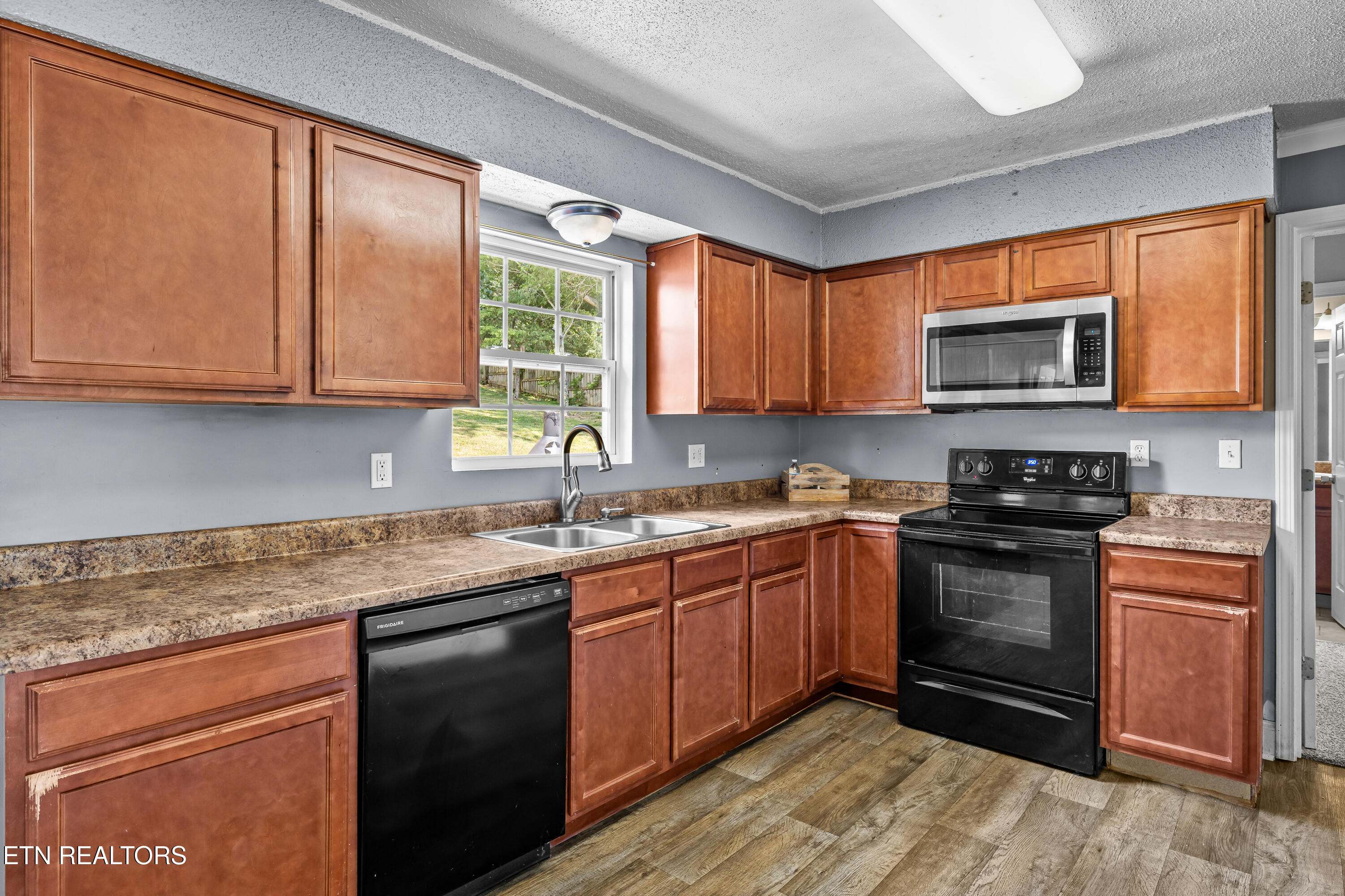 3418 Big Springs Ridge Road Friendsville, TN 37737 - Photo 17 of 30 3418BigSpringsRidgeRd-26