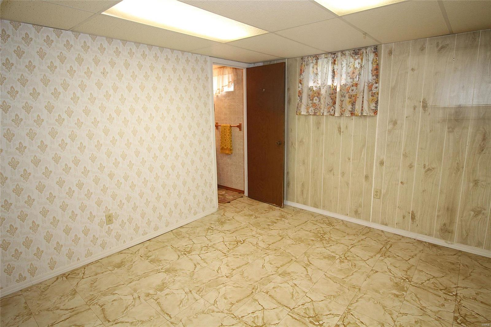 5756 Hempline Road St. Louis, MO 63129 - Photo 39 of 49