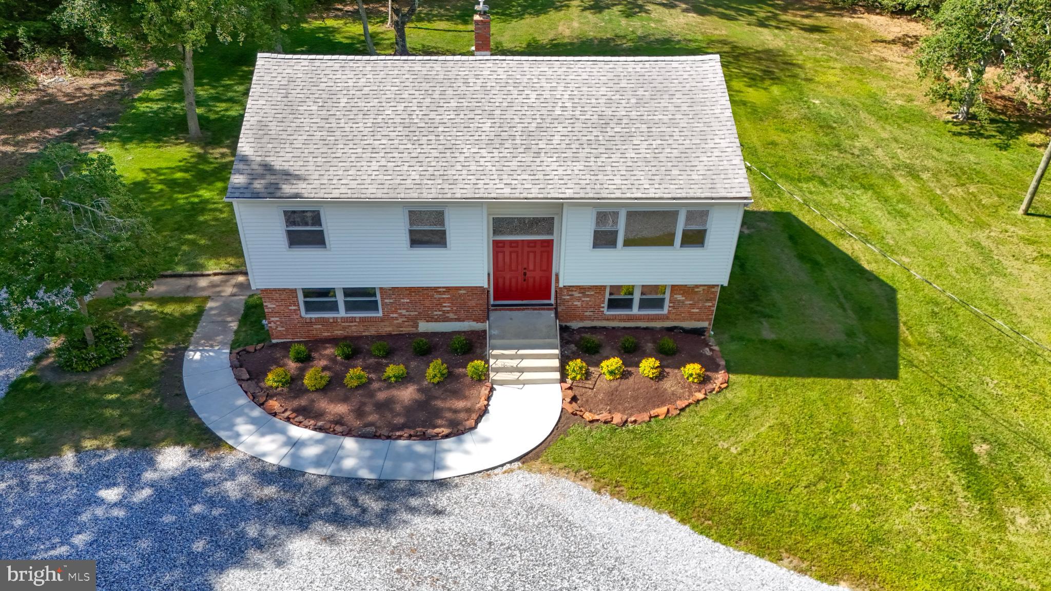 291 Union Street Glassboro, NJ 08028 - Photo 3 of 60 a view of a house with a backyard