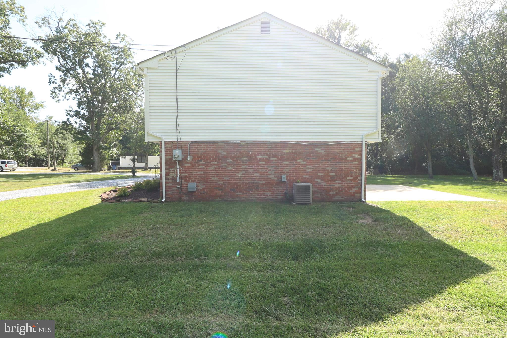 291 Union Street Glassboro, NJ 08028 - Photo 36 of 60 a view of a back yard of the house
