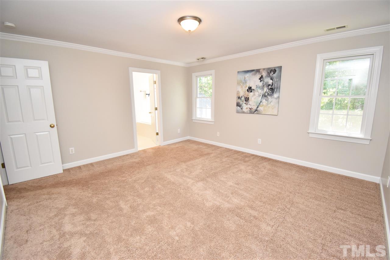3505 Layton Ridge Drive Apex, NC 27539 - Photo 15 of 30 Gallery Image 15