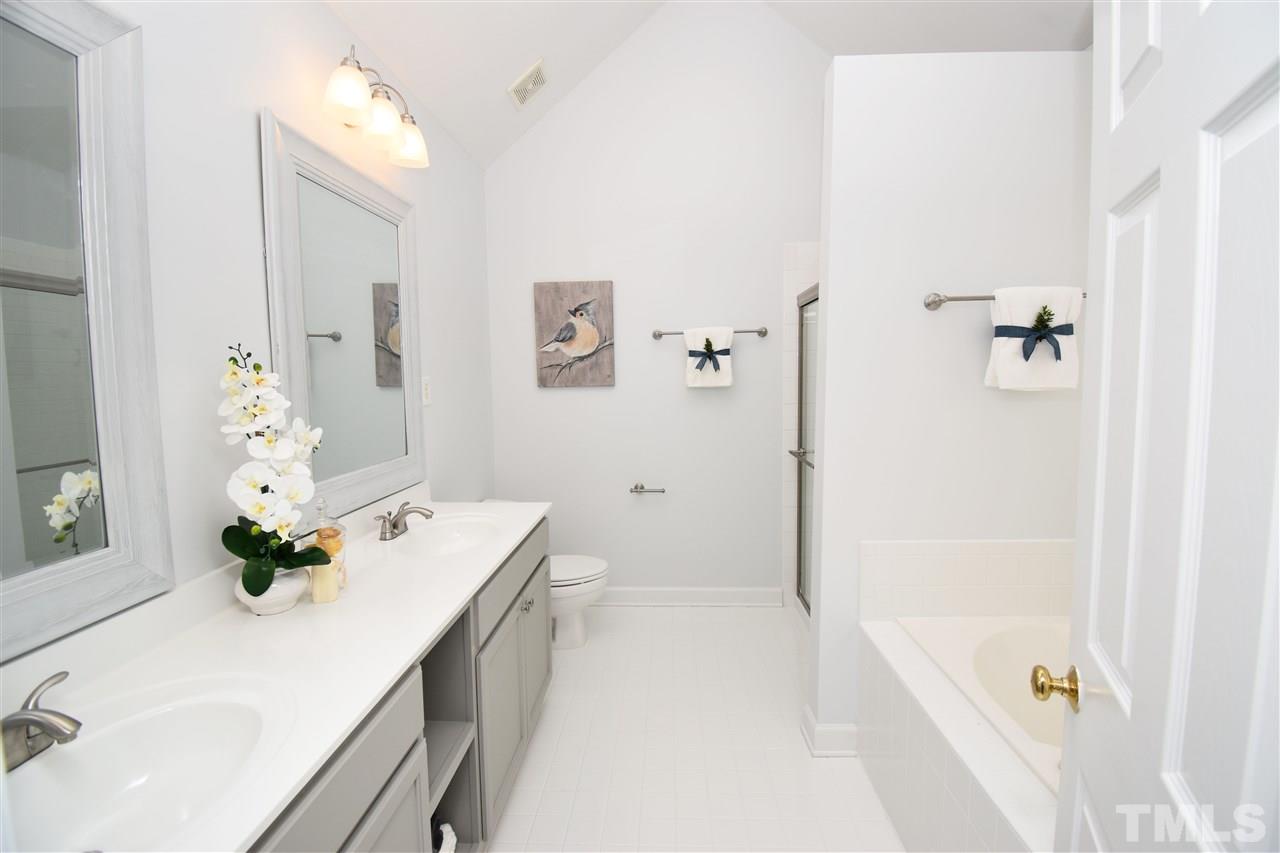 3505 Layton Ridge Drive Apex, NC 27539 - Photo 16 of 30 Gallery Image 16