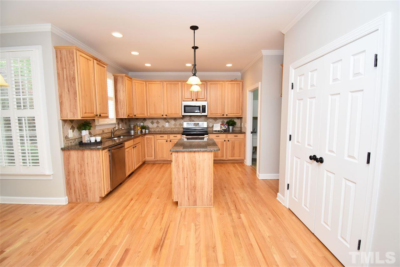 3505 Layton Ridge Drive Apex, NC 27539 - Photo 8 of 30 Gallery Image 8