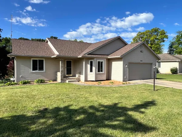 $349,900 | 223 Deerwood Court, Warsaw, IN 46582