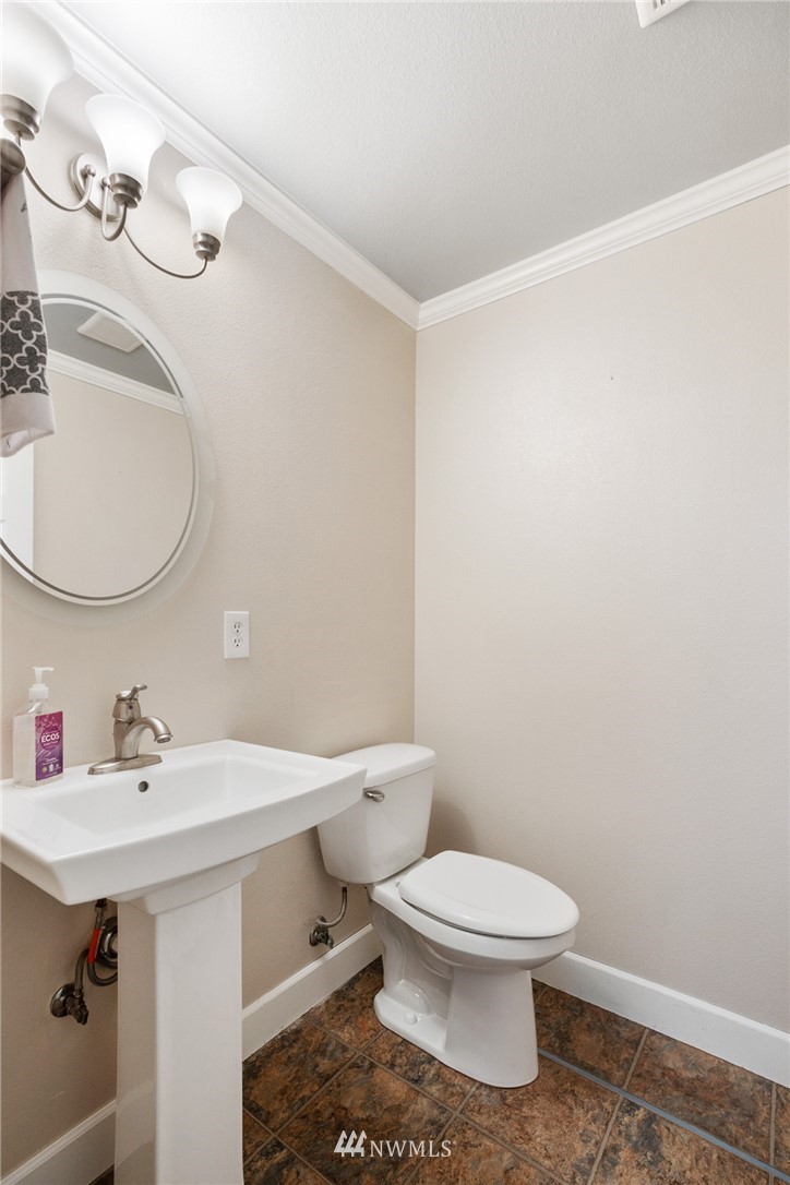 2706 Carpenter Road Southeast Lacey, WA 98503 - Photo 25 of 40 Gallery Image 25