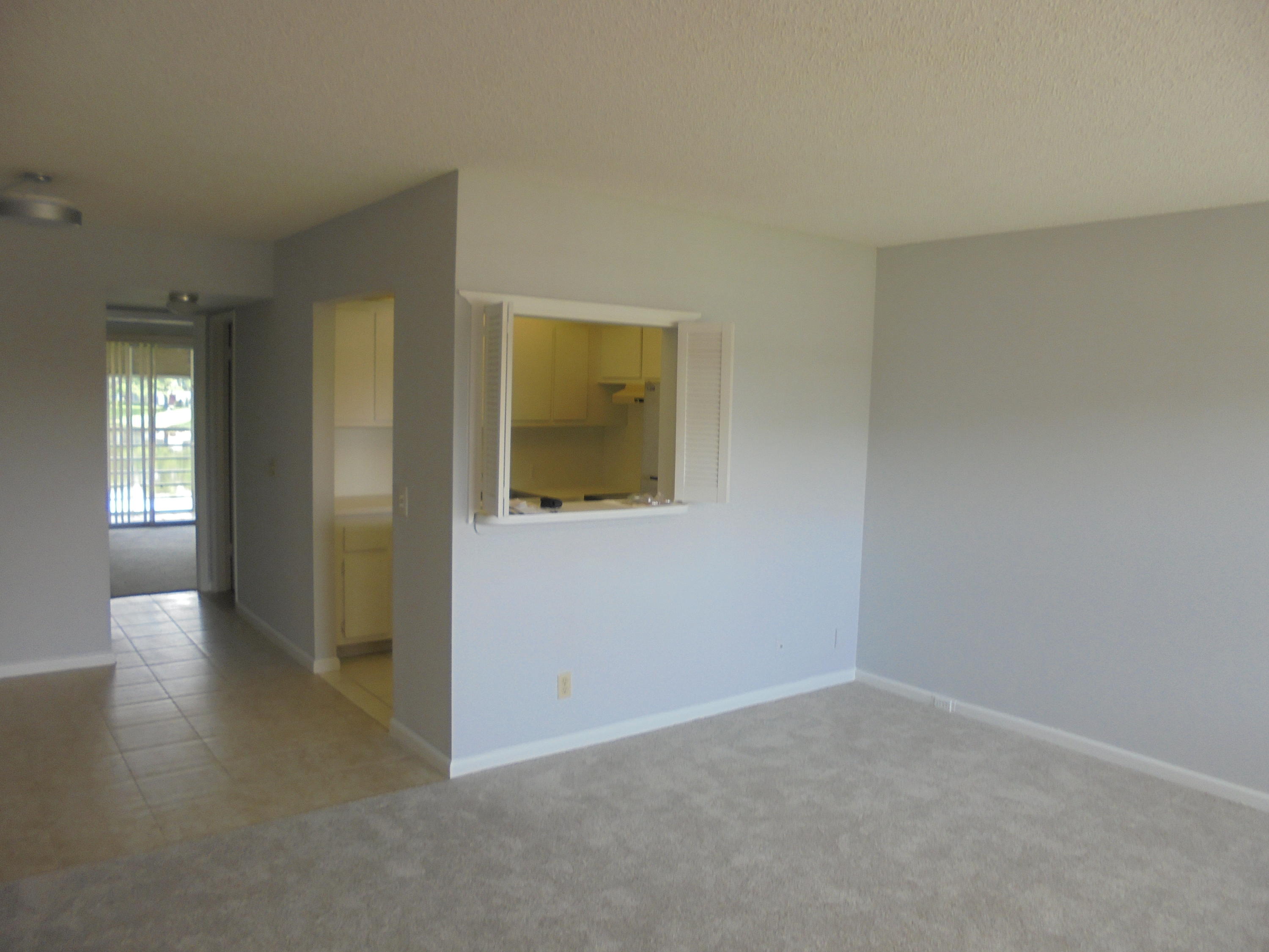148 Fanshaw D Boca Raton, FL 33434 - Photo 6 of 16 148 Fanshaw D - 09.09.19 006