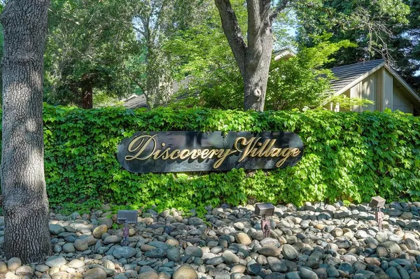 $569,500 | 1971 Discovery Village Lane, Gold River, CA 95670