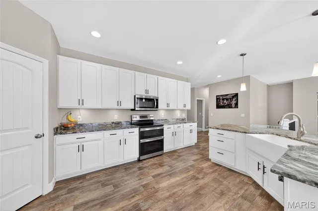 $445,000 | 299 Auburn Ridge Dr. Drive, Troy, MO 63379