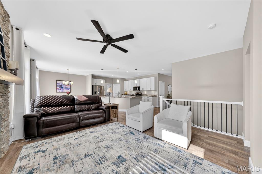 299 Auburn Ridge Dr. Drive Troy, MO 63379 - Photo 8 of 77