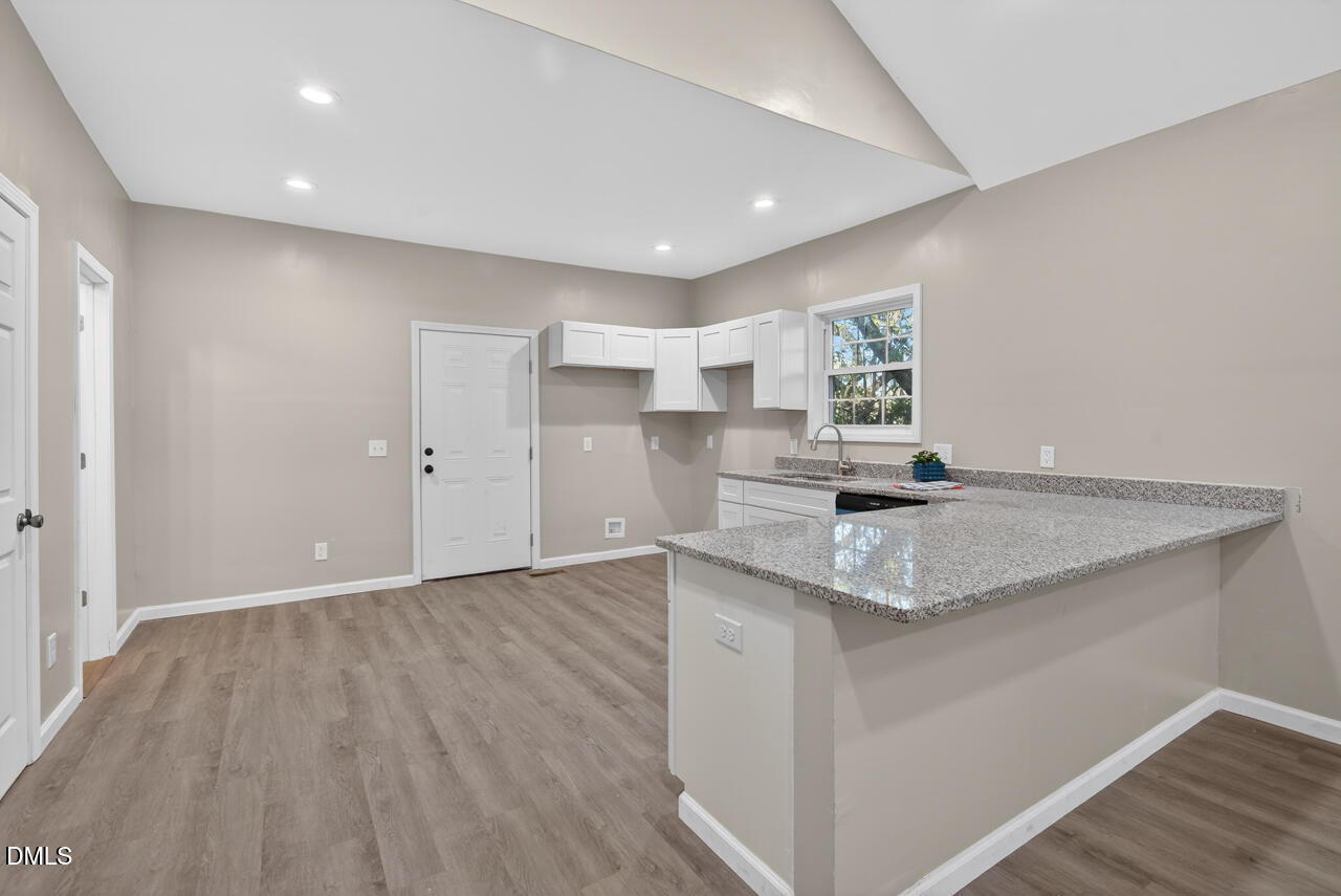 1107 Franklin Street Durham, NC 27701 - Photo 6 of 21 13