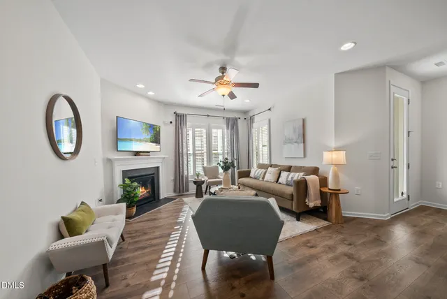 $415,000 | 115 Bowerbank Lane, Apex, NC 27539