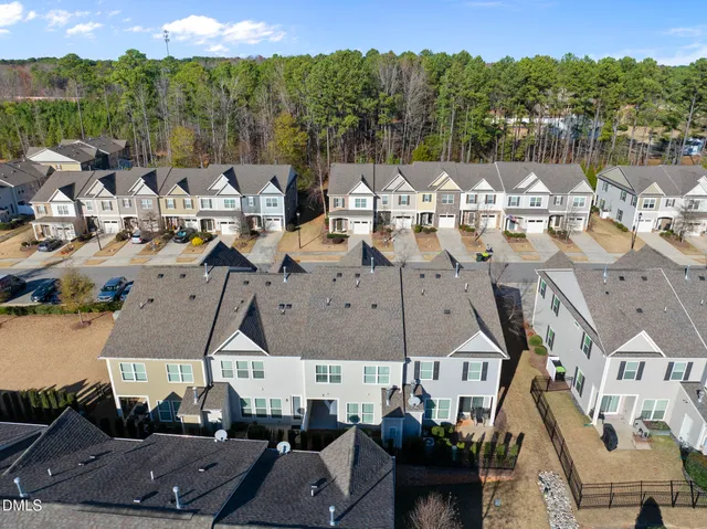 $415,000 | 115 Bowerbank Lane, Apex, NC 27539