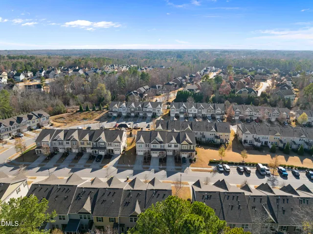 $415,000 | 115 Bowerbank Lane, Apex, NC 27539