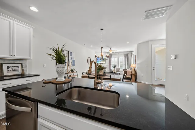 $415,000 | 115 Bowerbank Lane, Apex, NC 27539