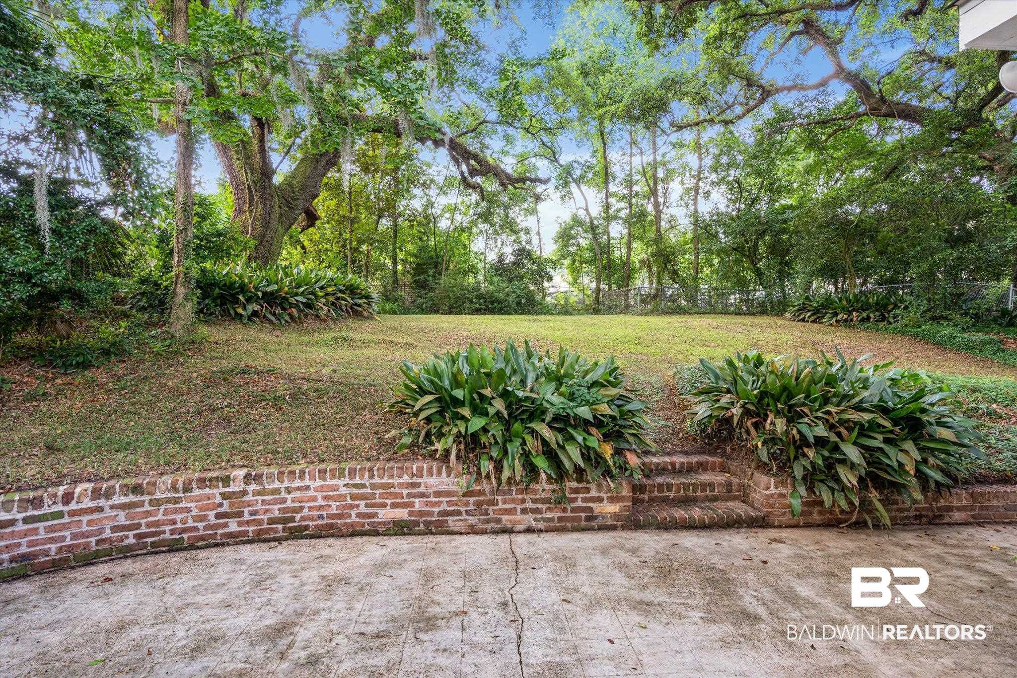 2013 Levert Drive North Mobile, AL 36607 - Photo 18 of 25