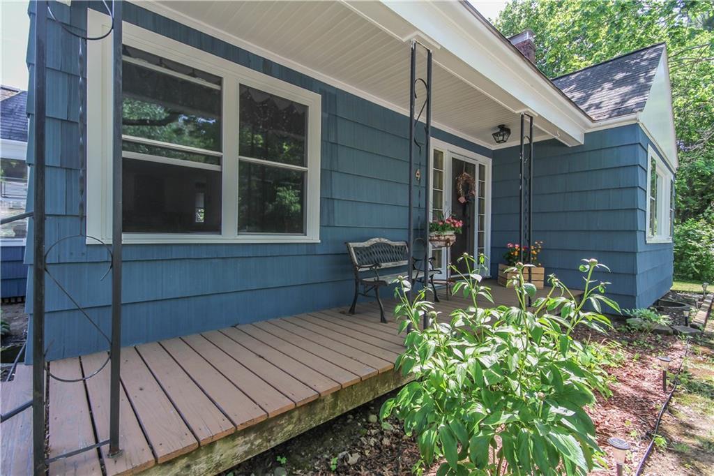 4 Thomas Street Springvale, ME 04083 - Photo 3 of 35 Sit on your nice front porch