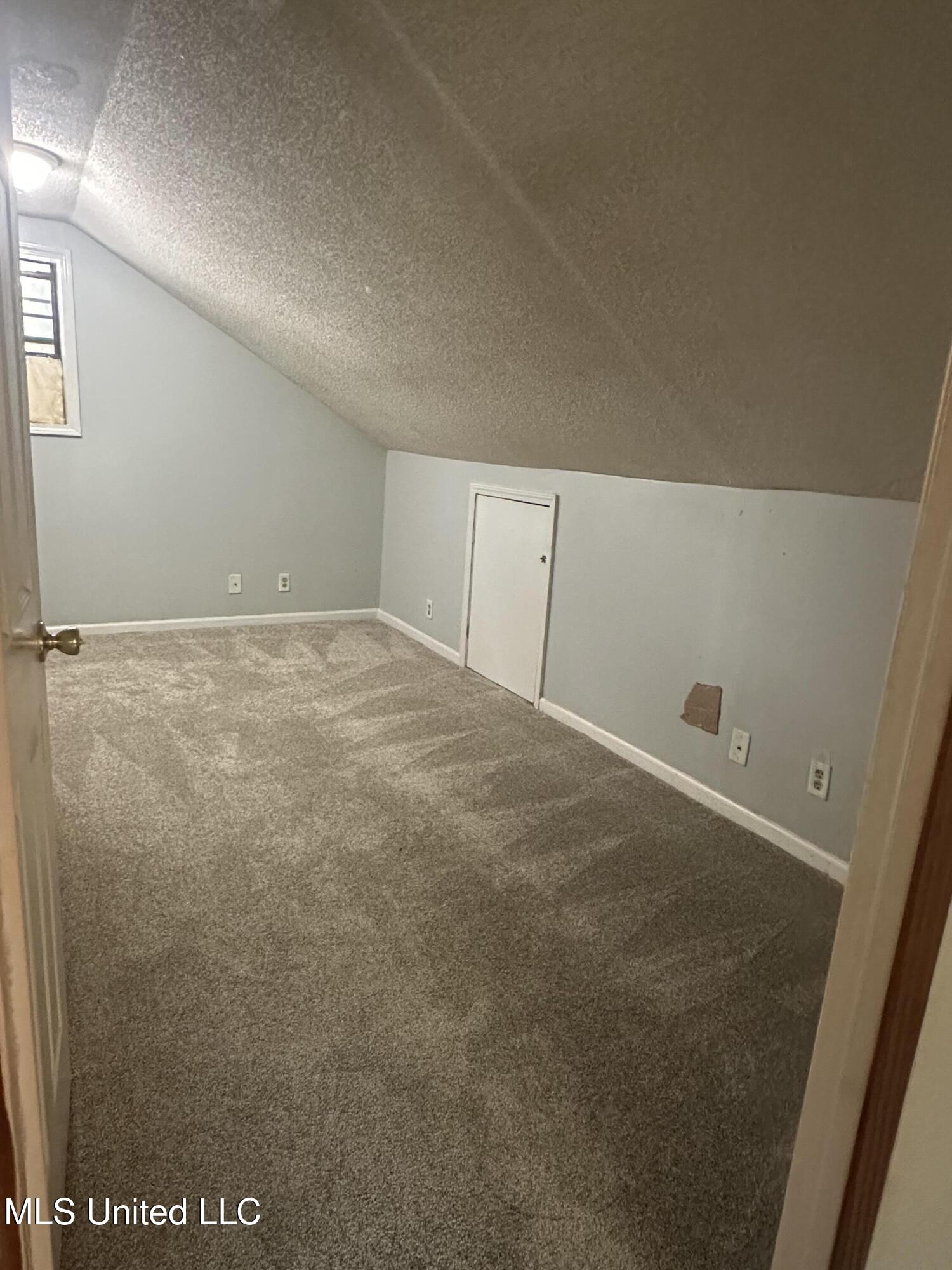 185 Longview Drive Coldwater, MS 38618 - Photo 4 of 8 IMG_4137