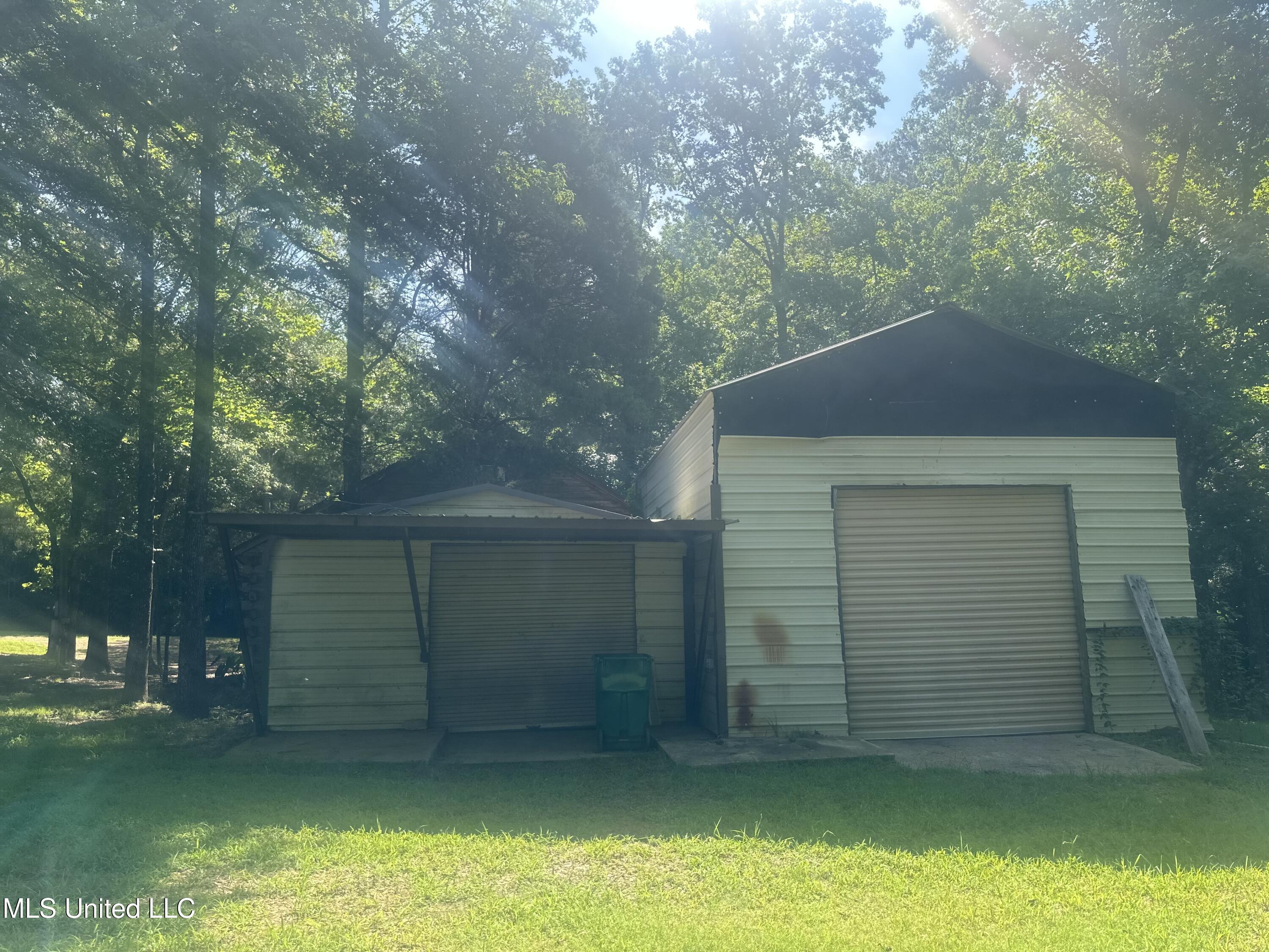 185 Longview Drive Coldwater, MS 38618 - Photo 8 of 8 IMG_4203