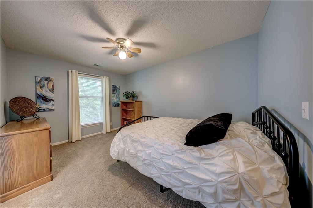 13017 Reeder Street Overland Park, KS 66213 - Photo 19 of 35