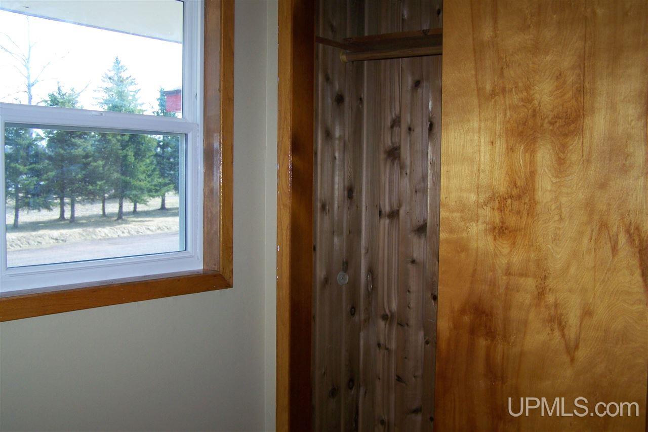 671 Sampson Road Wakefield, MI 49968 - Photo 12 of 36 Gallery Image 12
