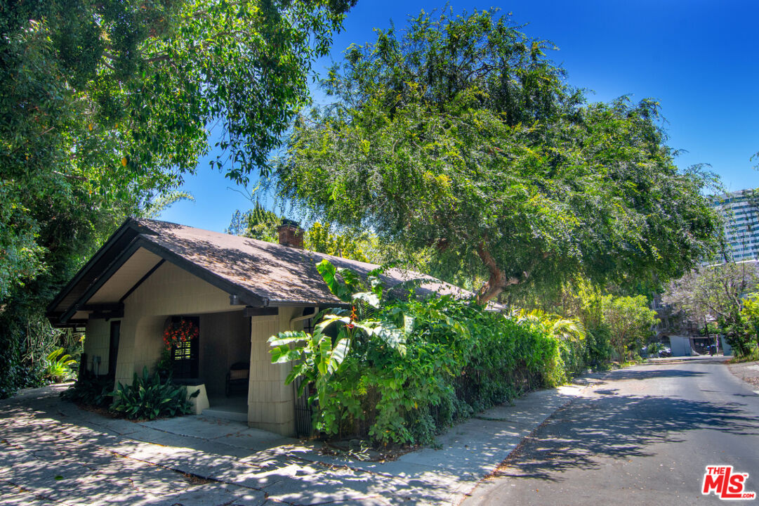 1918 Pinehurst Road Los Angeles, CA 90068 - Photo 49 of 66 a view of a house with a tree