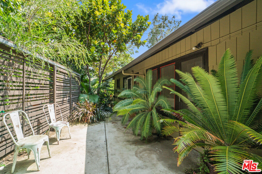 1918 Pinehurst Road Los Angeles, CA 90068 - Photo 50 of 66