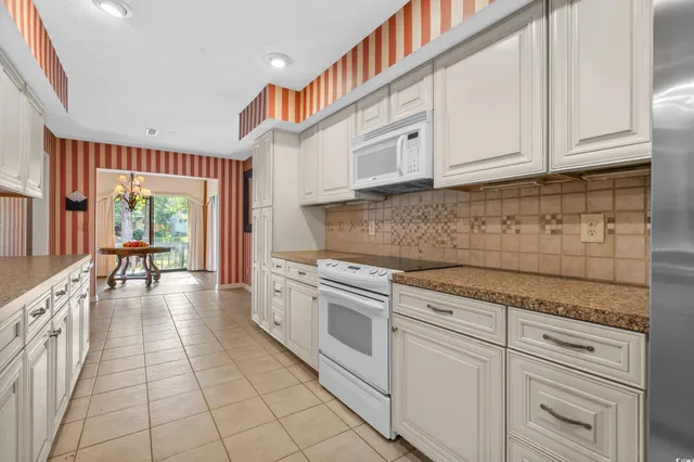 $315,000 | 104 Hickory Drive, Conway, SC 29526