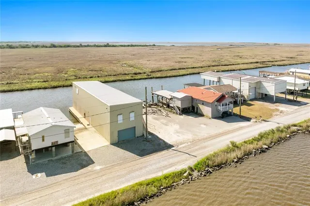 $325,000 | 387 Martin Lane, Port Sulphur, LA 70083