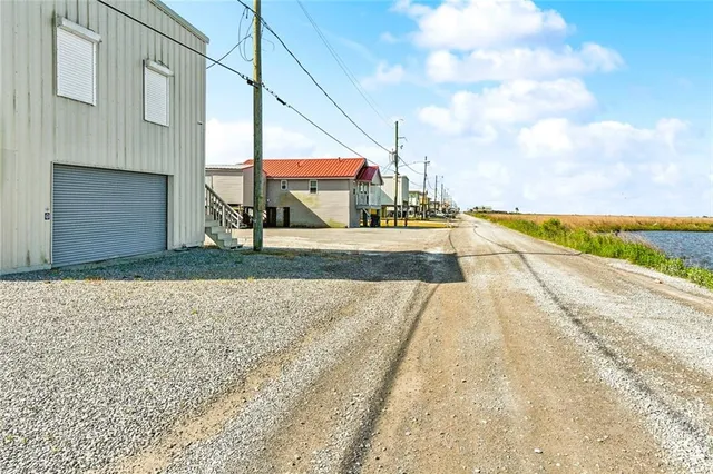 $325,000 | 387 Martin Lane, Port Sulphur, LA 70083