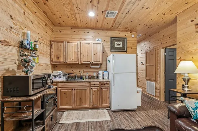 $325,000 | 387 Martin Lane, Port Sulphur, LA 70083