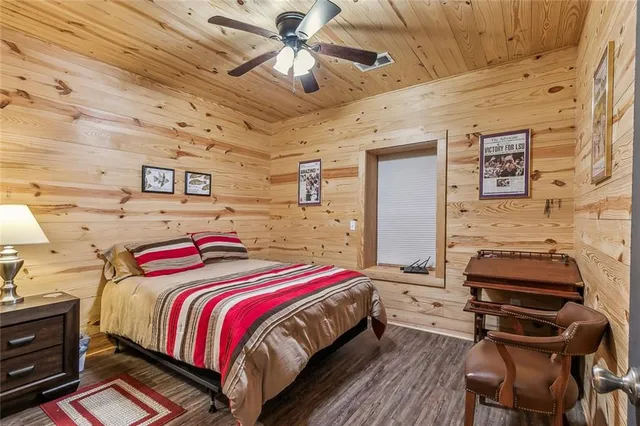 $325,000 | 387 Martin Lane, Port Sulphur, LA 70083