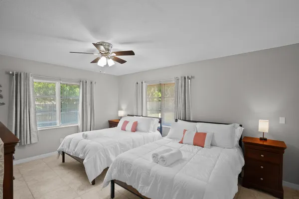 $10,000 | 4220 Sunrise Boulevard, Fort Pierce, FL 34982