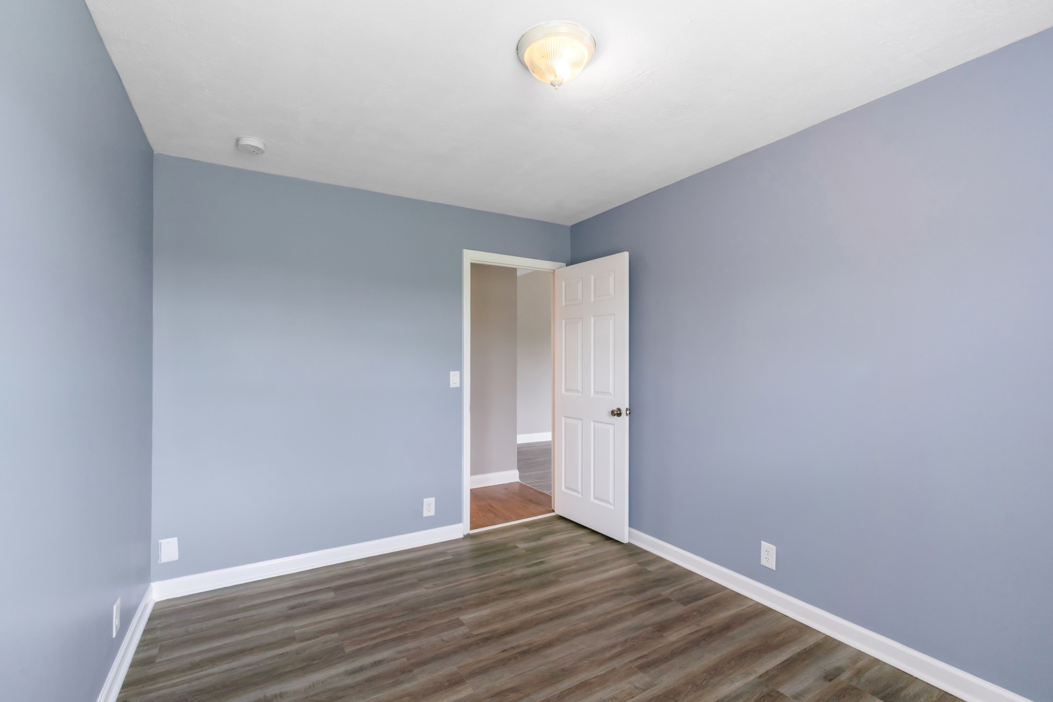 4602 Washington Road Springfield, TN 37172 - Photo 30 of 63 a view of an empty room with wooden floor