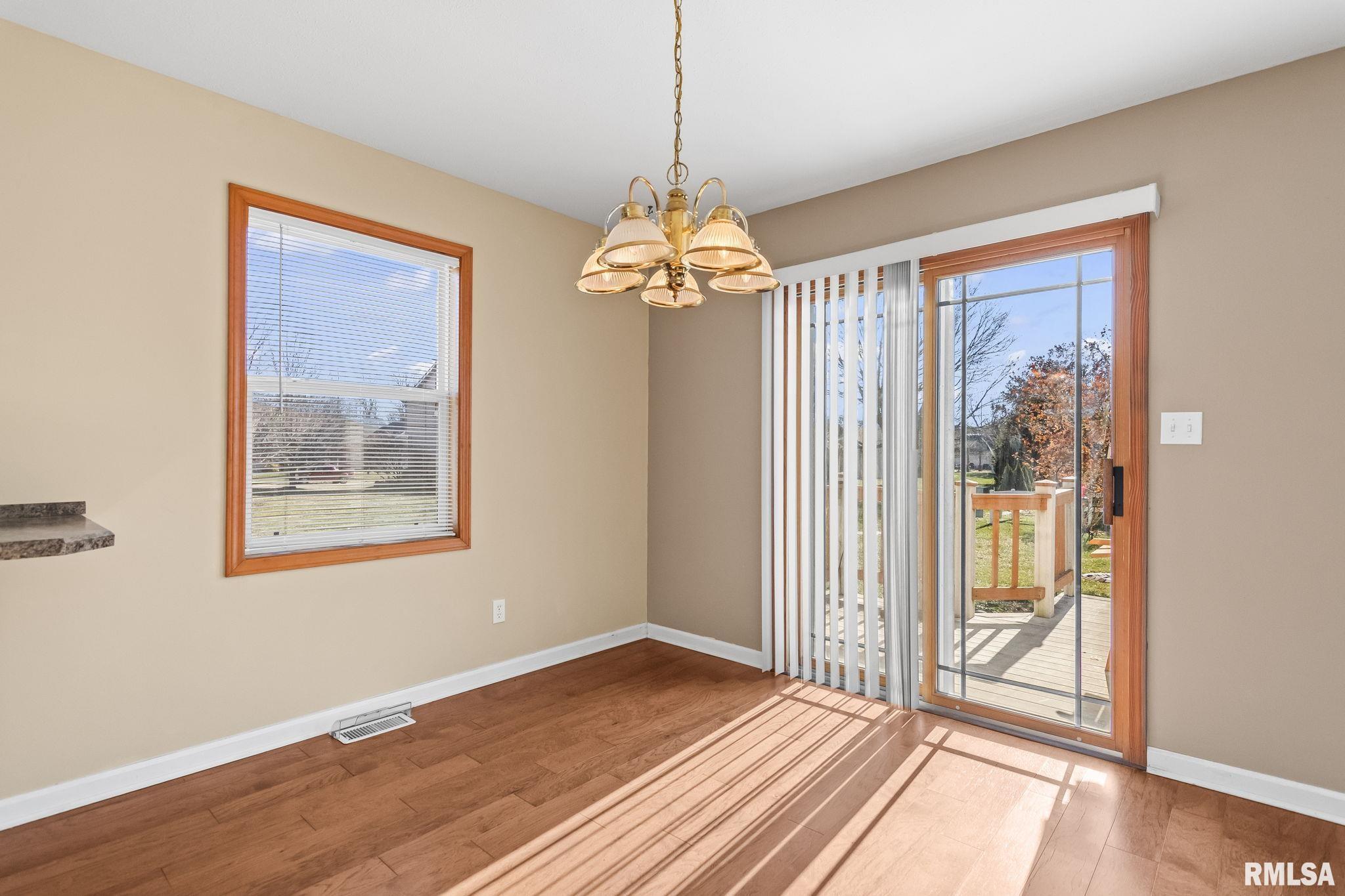 4610 Dickey John Road Auburn, IL 62615 - Photo 15 of 37