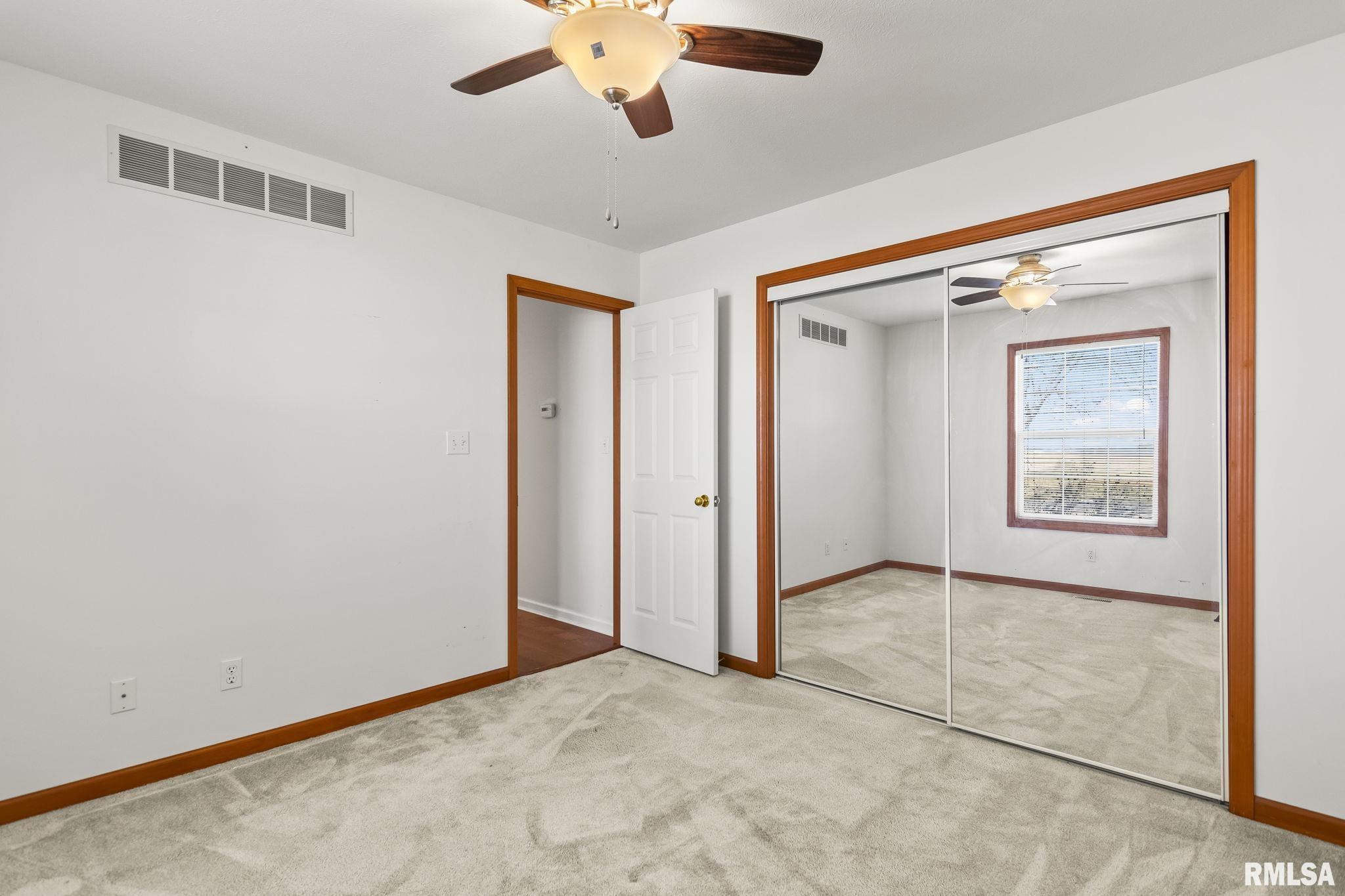 4610 Dickey John Road Auburn, IL 62615 - Photo 26 of 37