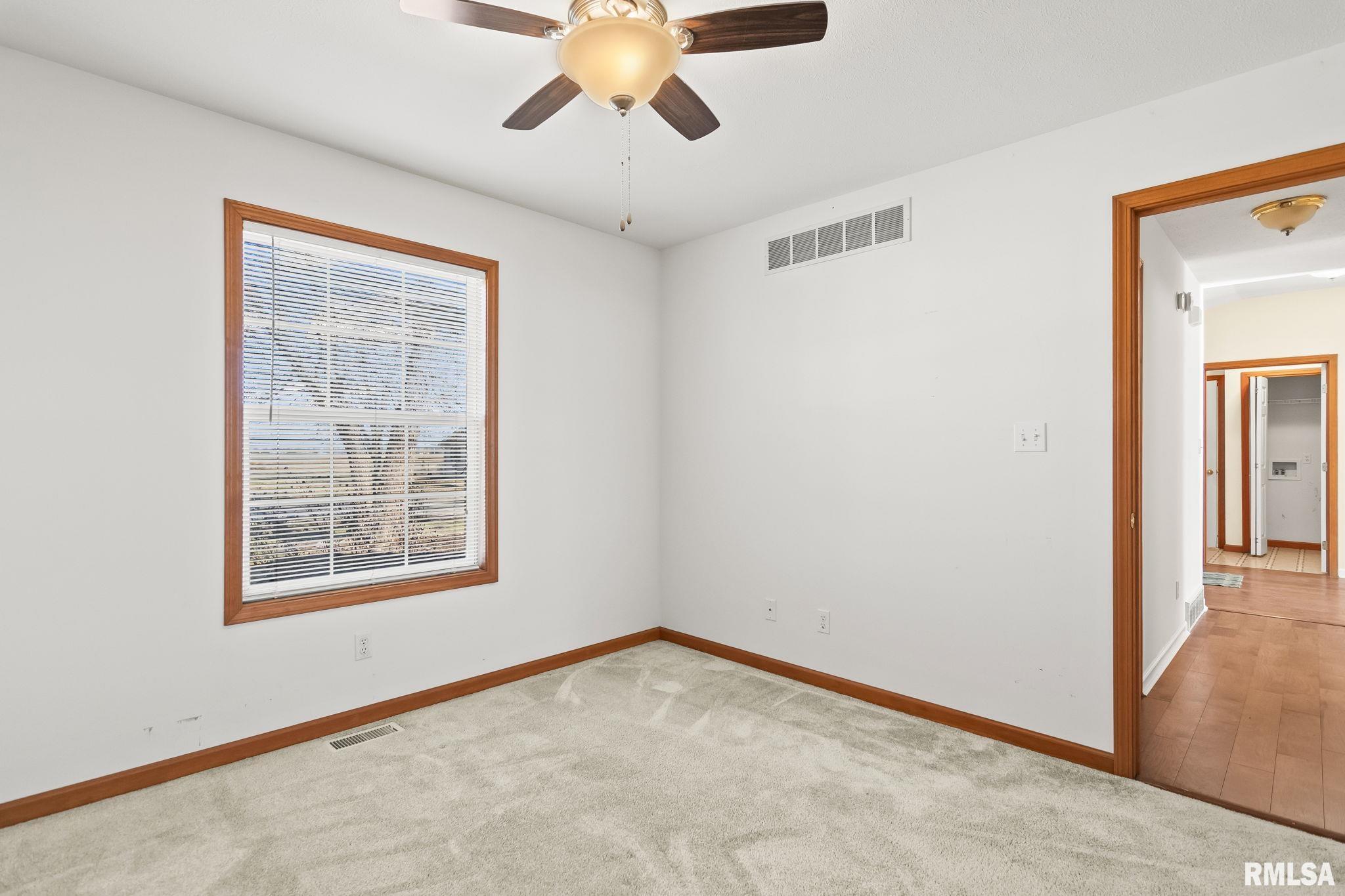 4610 Dickey John Road Auburn, IL 62615 - Photo 27 of 37