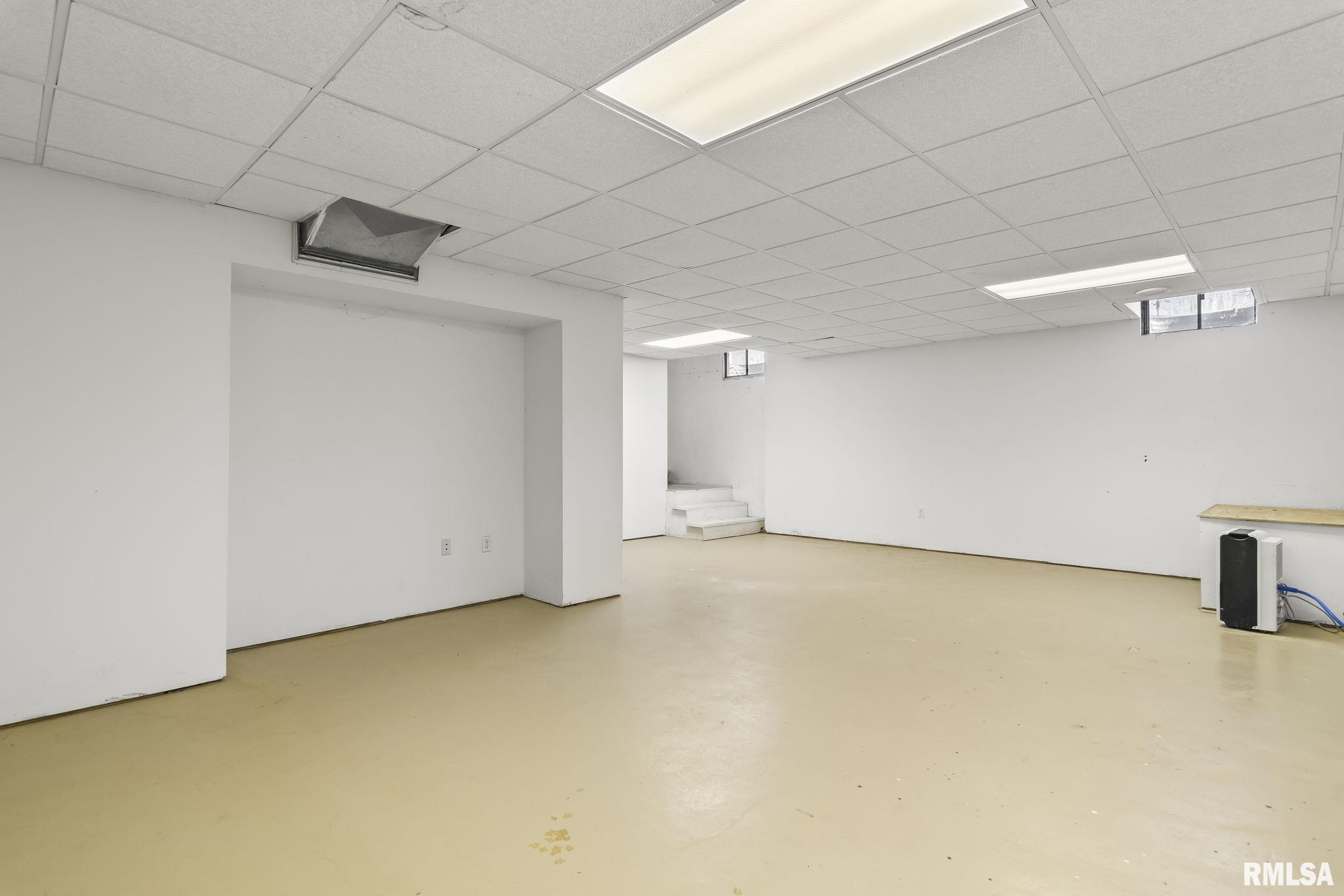 4610 Dickey John Road Auburn, IL 62615 - Photo 30 of 37