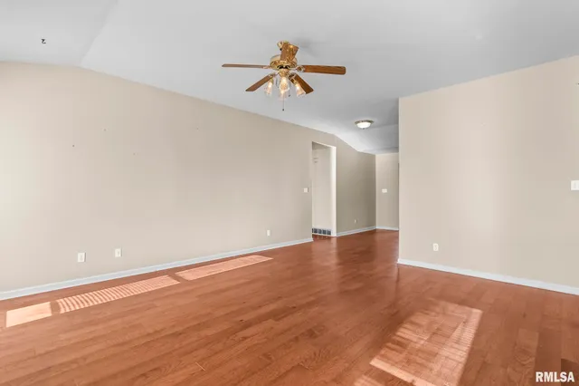 $230,000 | 4610 Dickey John Road, Auburn, IL 62615