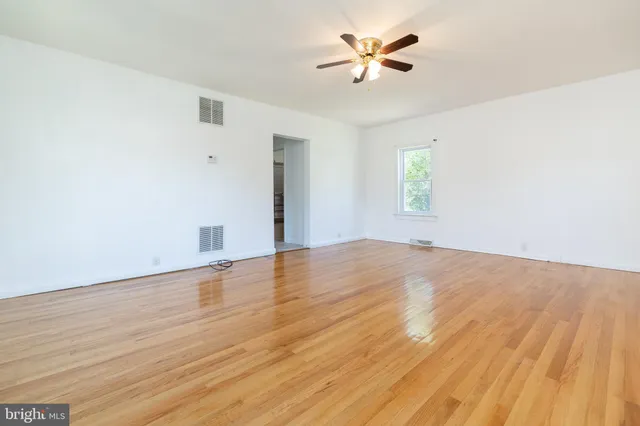 $289,900 | 1125 Conway Street, Winchester, VA 22601