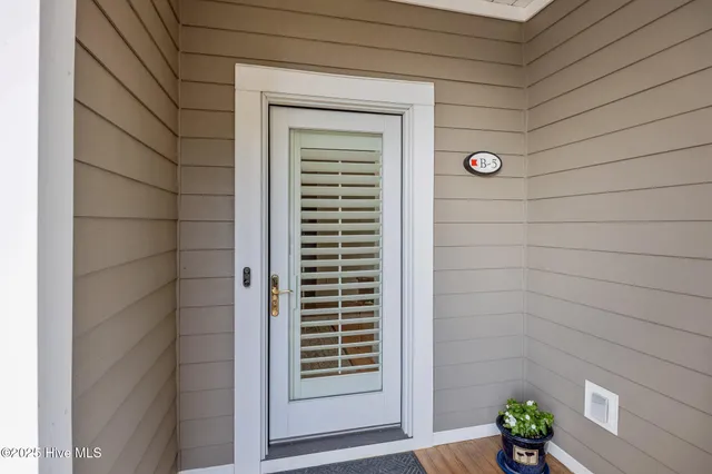 $399,000 | 300 Midyette Street, Unit B5, Oriental, NC 28571