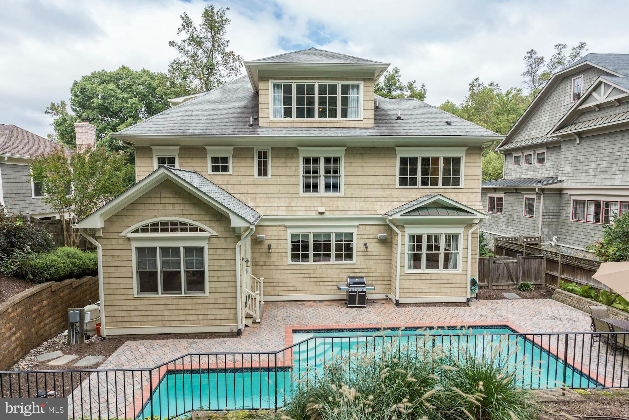 6216 Winnebago Road Bethesda, MD 20816 - Photo 27 of 30 Exterior (Rear)