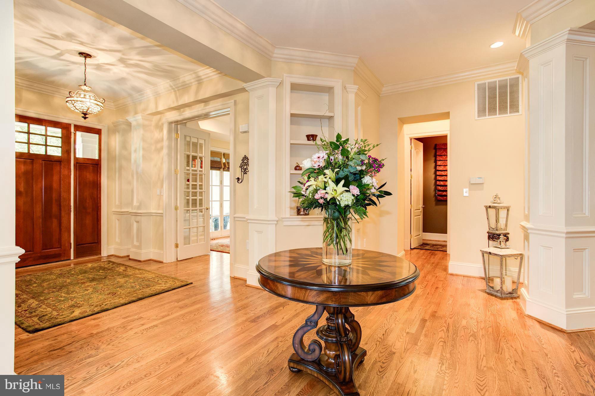 6216 Winnebago Road Bethesda, MD 20816 - Photo 4 of 30 Interior (General)