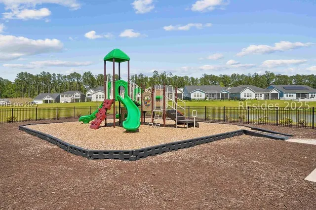 $2,706 | 105 Mainland Lakes Drive, Unit DYLAN, Bluffton, SC 29910