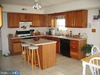 3506 Regency Drive Sinking Spring, PA 19608 - Photo 2 of 6