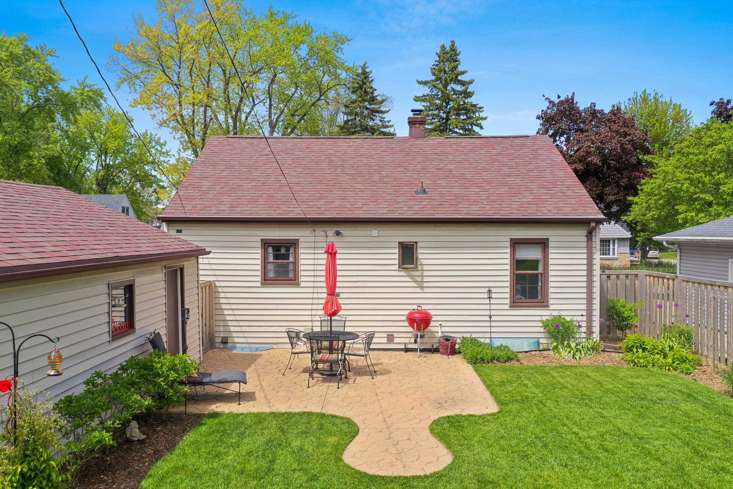 1137 East Jardin Street Appleton, WI 54911 - Photo 14 of 56