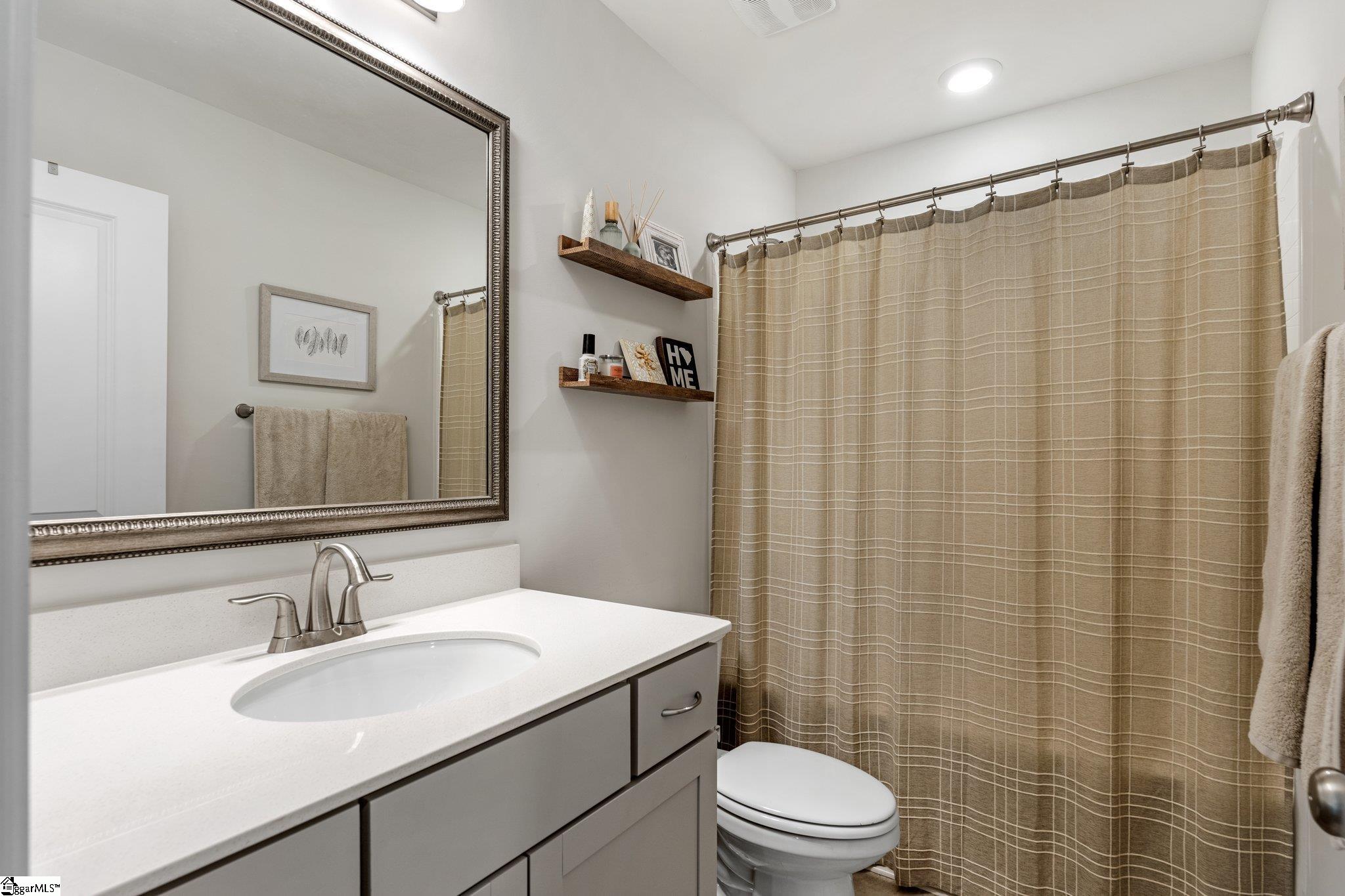 15 Tyrian Drive Greenville, SC 29607 - Photo 7 of 30