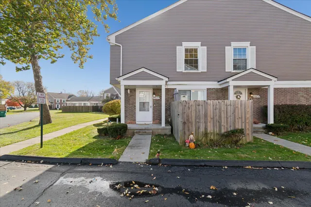 $255,000 | 23675 Stonehenge Boulevard, Novi, MI 48375