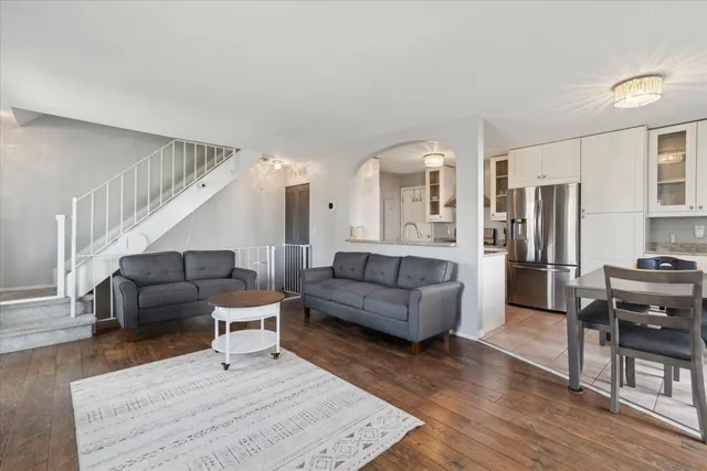 $255,000 | 23675 Stonehenge Boulevard, Novi, MI 48375